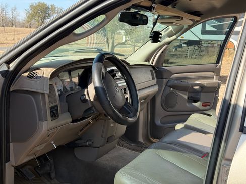 Used 2004 Dodge Ram 2500 Truck SLT w/ Trailer Tow Group image 1