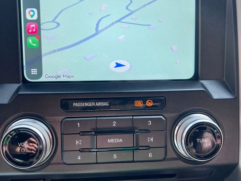 Used 2017 Ford F250 Platinum w/ Platinum Ultimate Package image 11