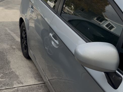 Used 2012 Toyota Prius Three FWD image 8