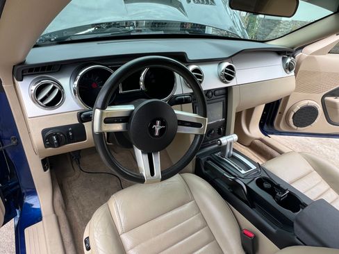 Used 2006 Ford Mustang GT Premium image 15