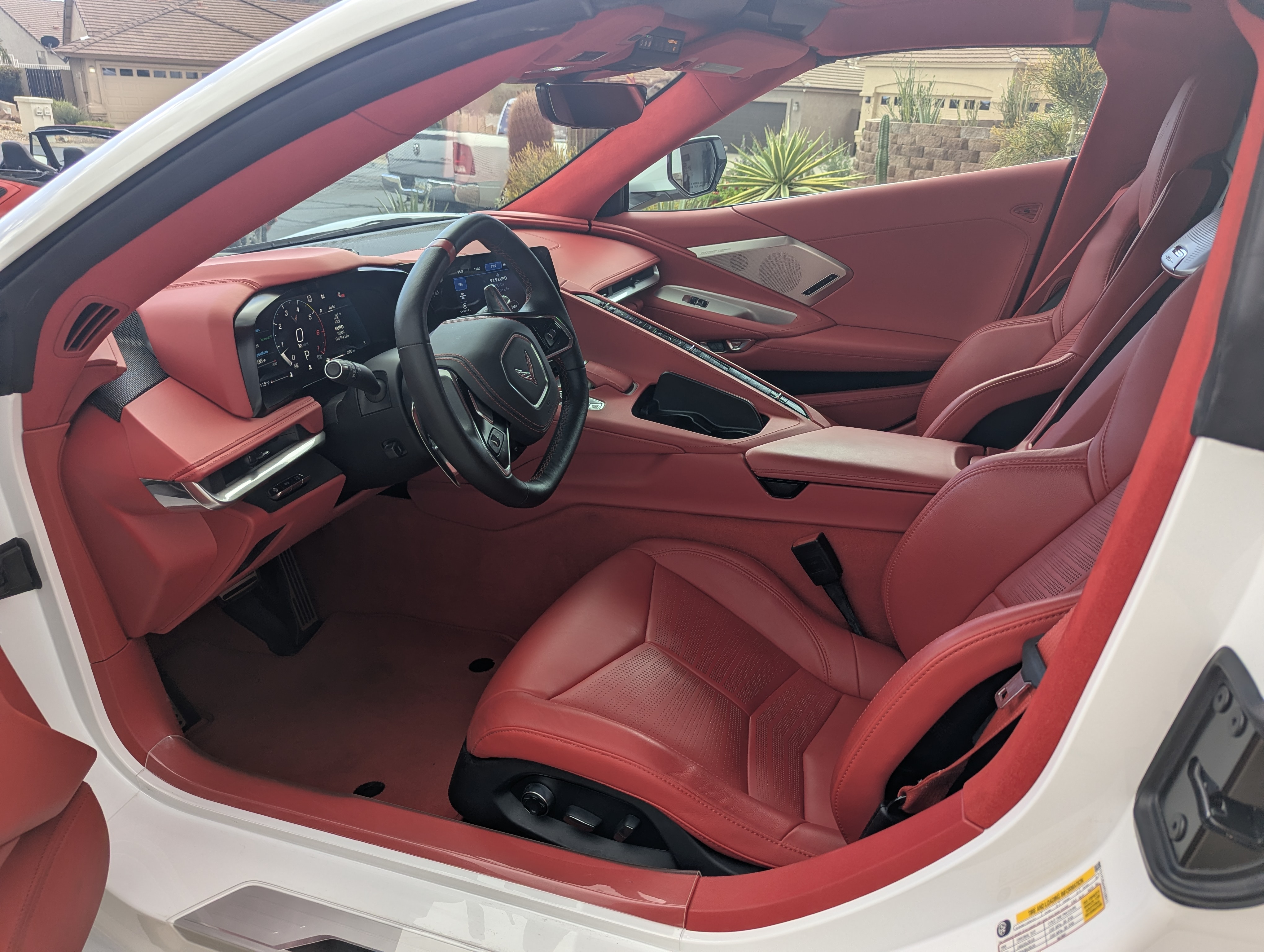 Used 2023 Chevrolet Corvette Stingray Premium Cpe w/ Z51 Performance Package RWD image 12