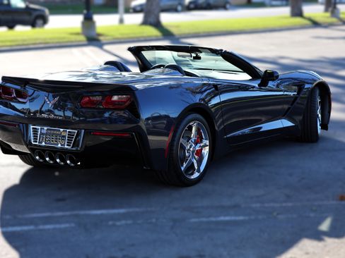Used 2014 Chevrolet Corvette Stingray Convertible w/ 2LT Preferred Equipment Group image 10