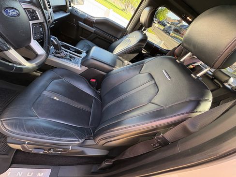 Used 2017 Ford F150 Platinum w/ Technology Package AWD/4WD image 15