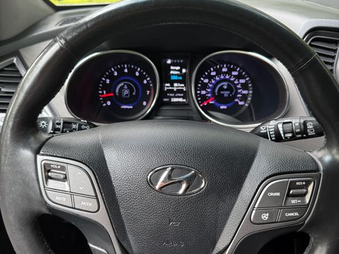 Used 2016 Hyundai Santa Fe Limited w/ Option Group 04 AWD/4WD image 12