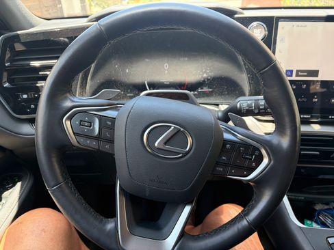Used 2024 Lexus TX 350 AWD w/ Technology Package image 11