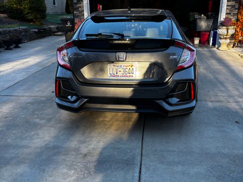 Used 2020 Honda Civic EX-L image 5