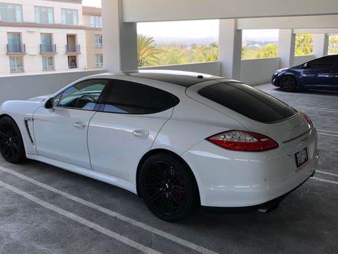 Used 2013 Porsche Panamera image 15
