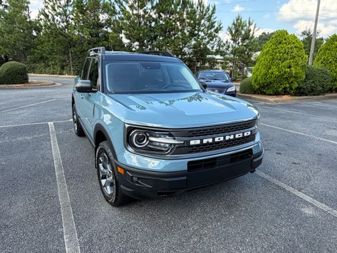 Used 2021 Ford Bronco Sport Badlands w/ Badlands Package AWD/4WD image 2