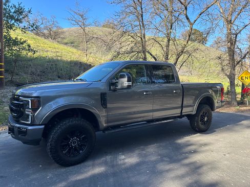 Used 2022 Ford F350 Lariat w/ Tremor Off-Road Package image 1
