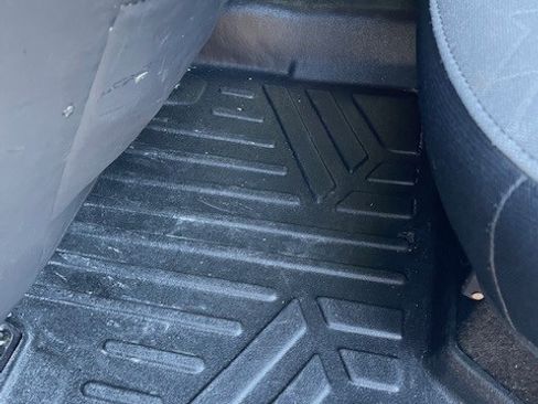 Used 2021 Toyota Tacoma TRD Off-Road w/ Technology Package image 23