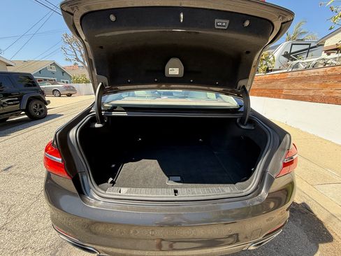 Used 2017 BMW 740e xDrive image 12