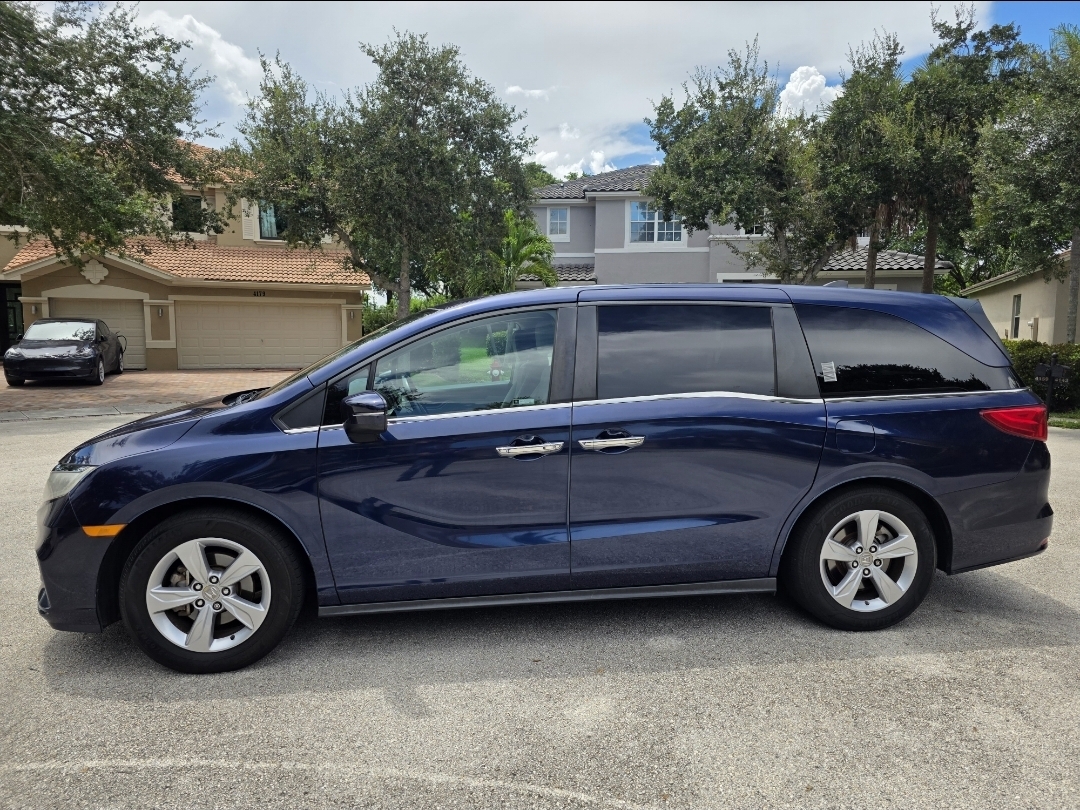 Used 2019 Honda Odyssey EX-L image 5