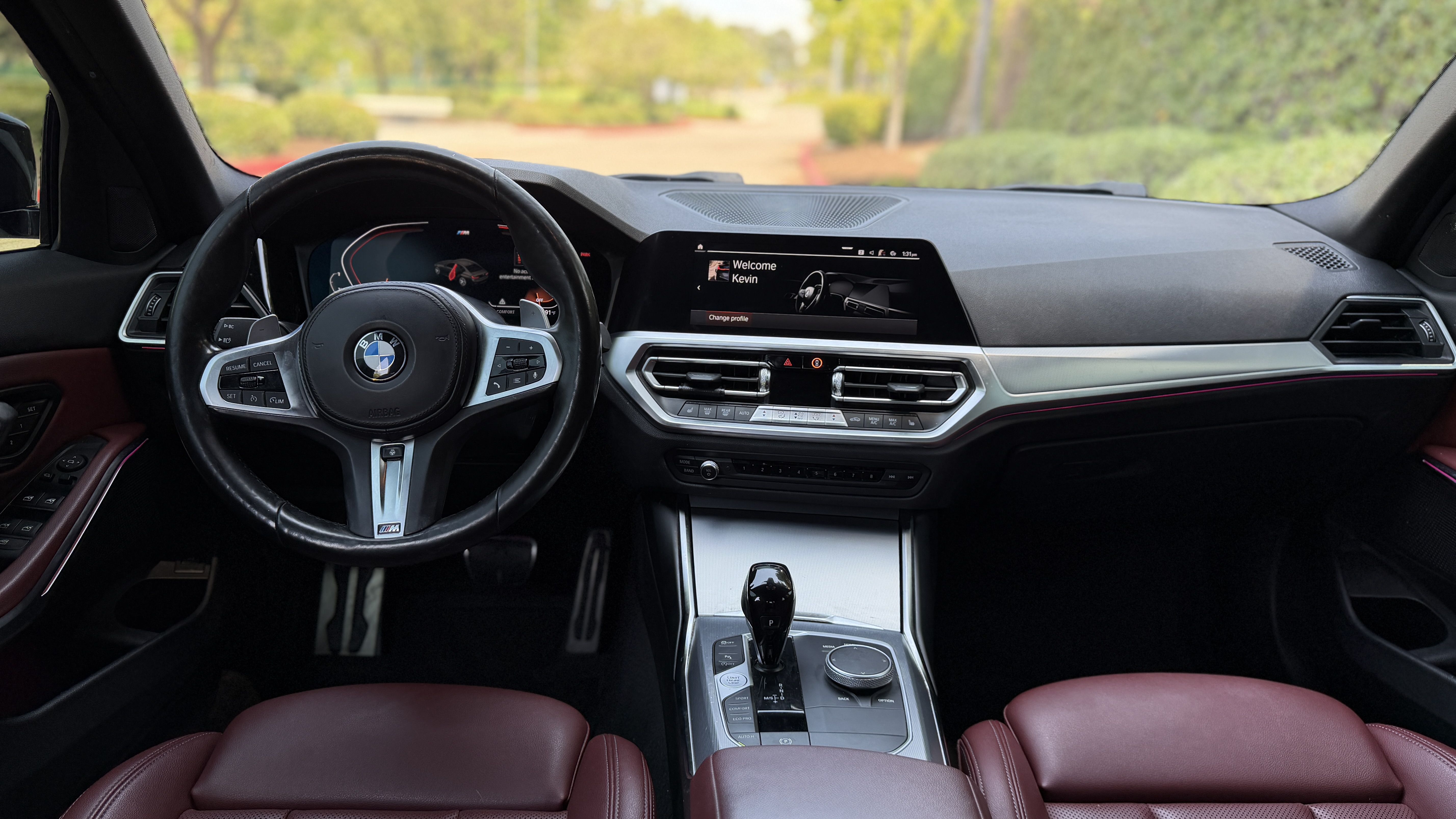 Used 2022 BMW 330i Sedan w/ M Sport Package RWD image 18
