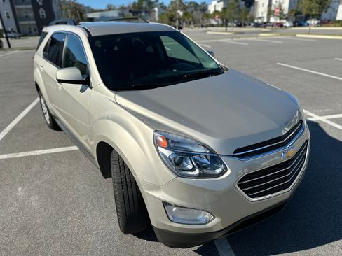 Used 2016 Chevrolet Equinox LT w/ Convenience Package image 2