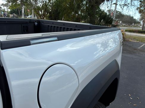 Used 2025 Toyota Tacoma TRD Off-Road image 12