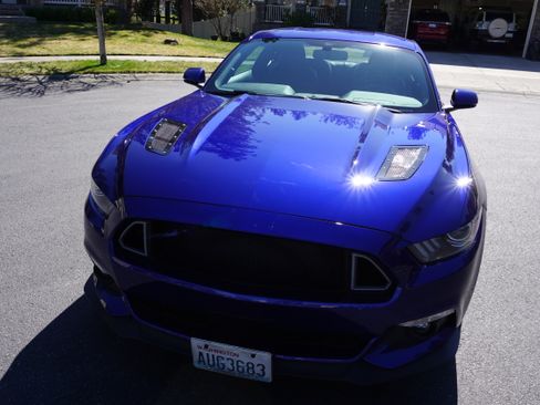 Used 2015 Ford Mustang GT Premium w/ GT Performance Package image 12