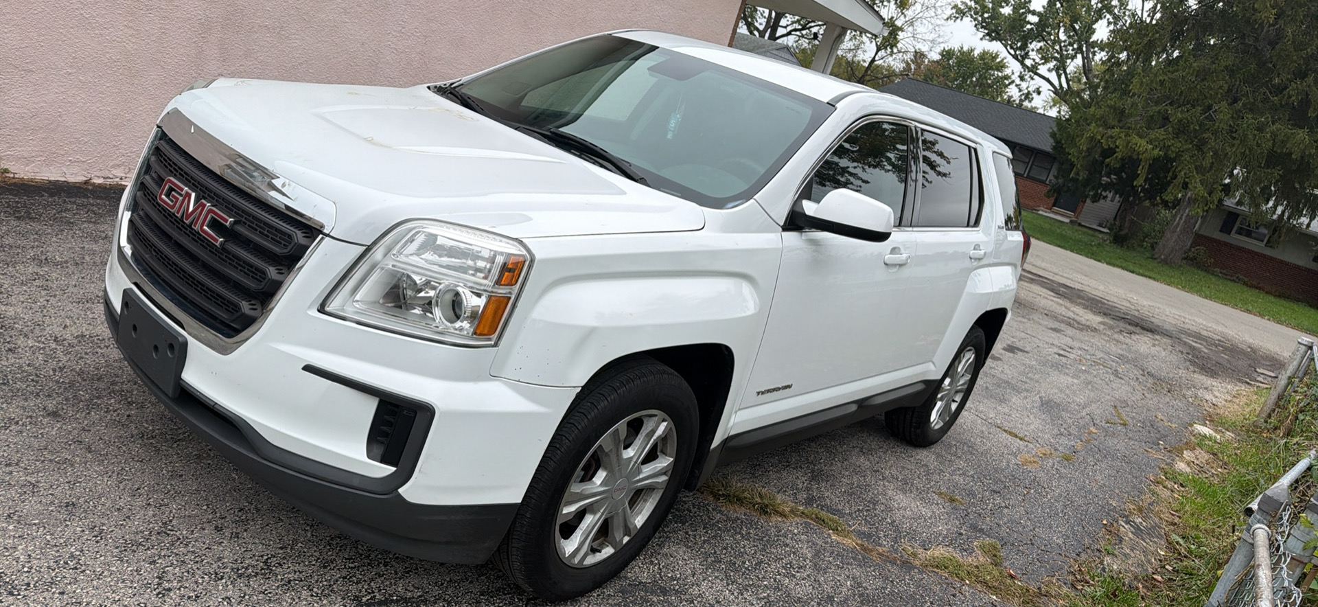 Used 2017 GMC Terrain SLE FWD image 11