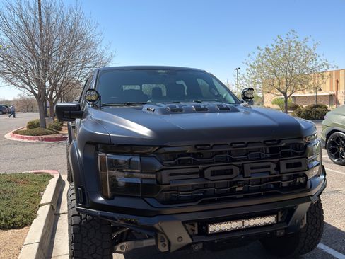 Used 2025 Ford F150 Raptor w/ Equipment Group 803A Raptor R image 4