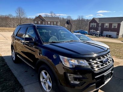 Used 2017 Ford Explorer XLT w/ Equipment Group 201A