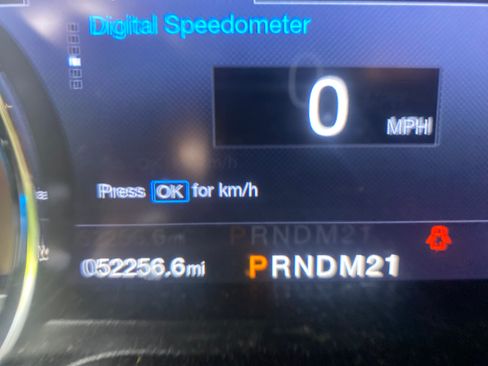 Used 2019 Ford F350 Lariat AWD/4WD image 2