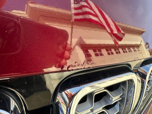 Used 2017 Jeep Grand Cherokee Summit image 32