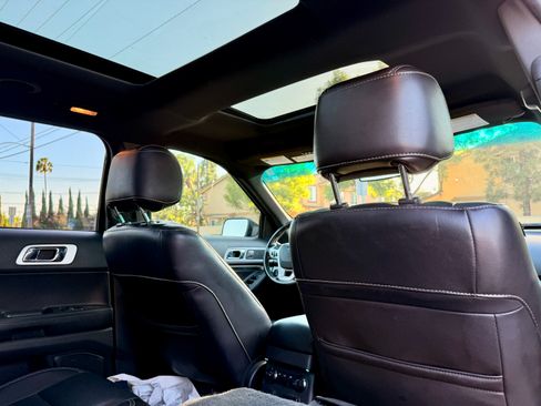 Used 2013 Ford Explorer Sport AWD/4WD image 22