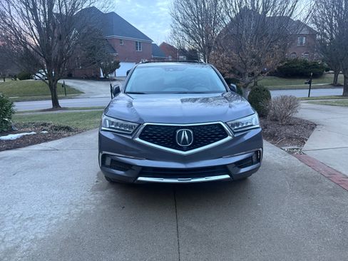 Used 2019 Acura MDX FWD w/ Advance Package image 2
