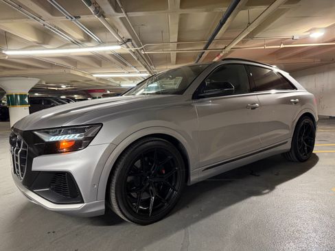 Used 2021 Audi SQ8 Prestige image 2