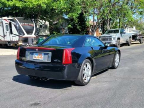 Used 2006 Cadillac XLR image 6