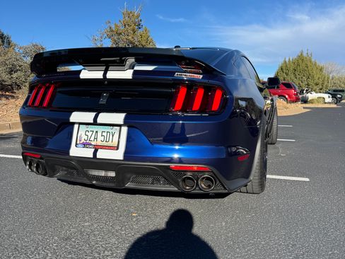 Used 2020 Ford Mustang Shelby GT350 w/ Technology Package image 8