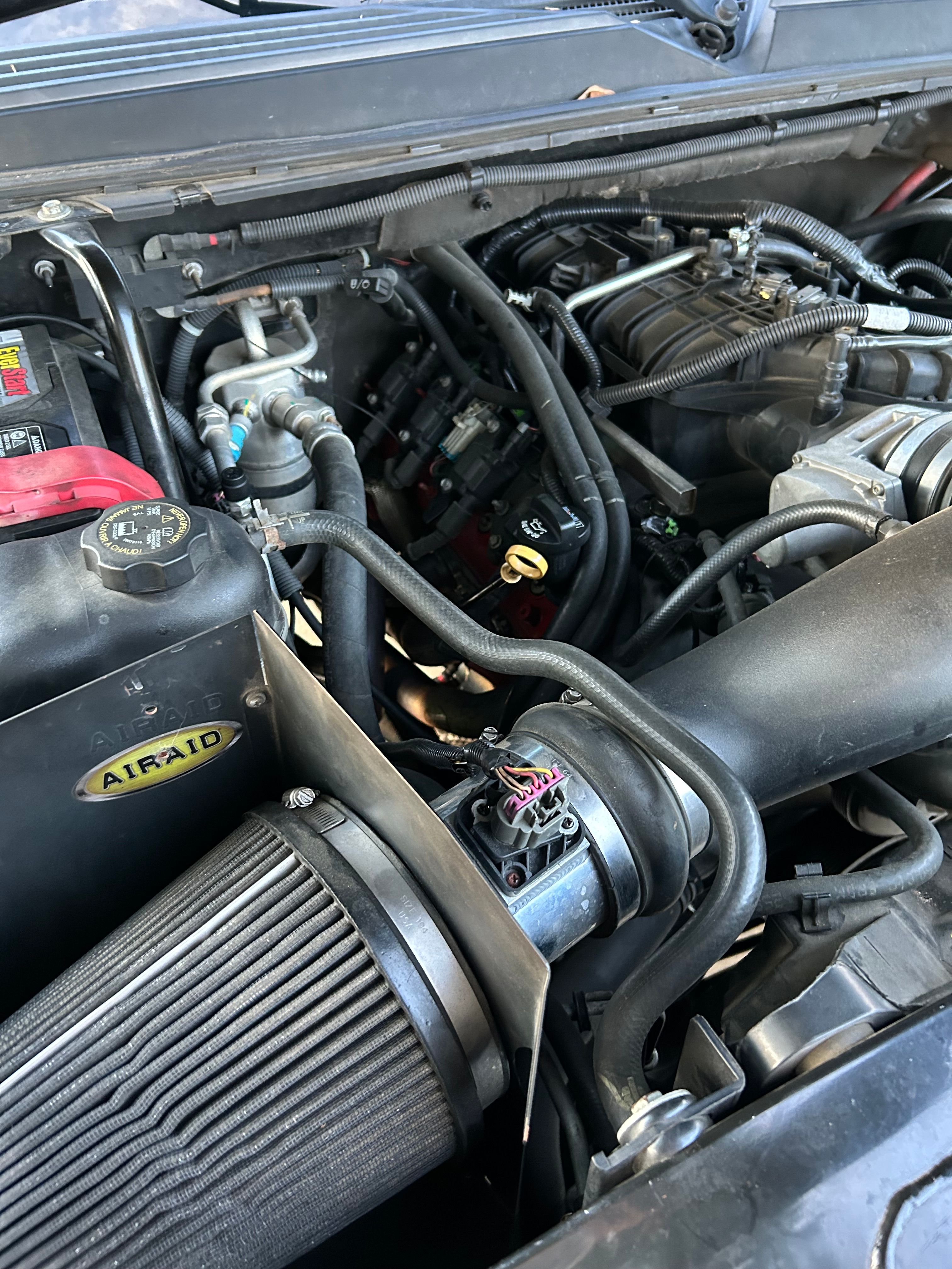 Used 2009 Chevrolet Avalanche LS AWD/4WD image 19