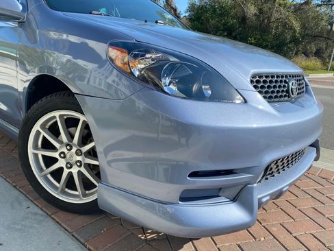 Used 2004 Toyota Matrix XRS image 2