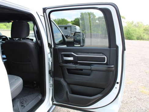 Used 2024 RAM 3500 Lone Star w/ Night Edition image 23