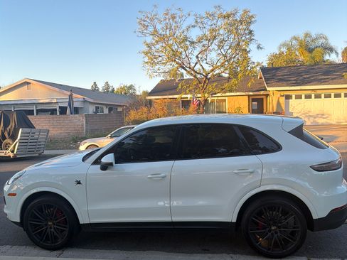 Used 2019 Porsche Cayenne image 5
