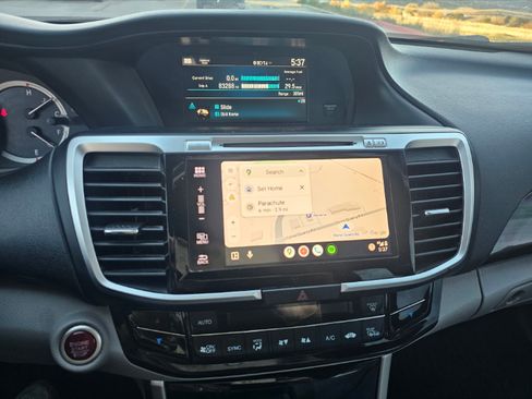 Used 2017 Honda Accord EX image 14