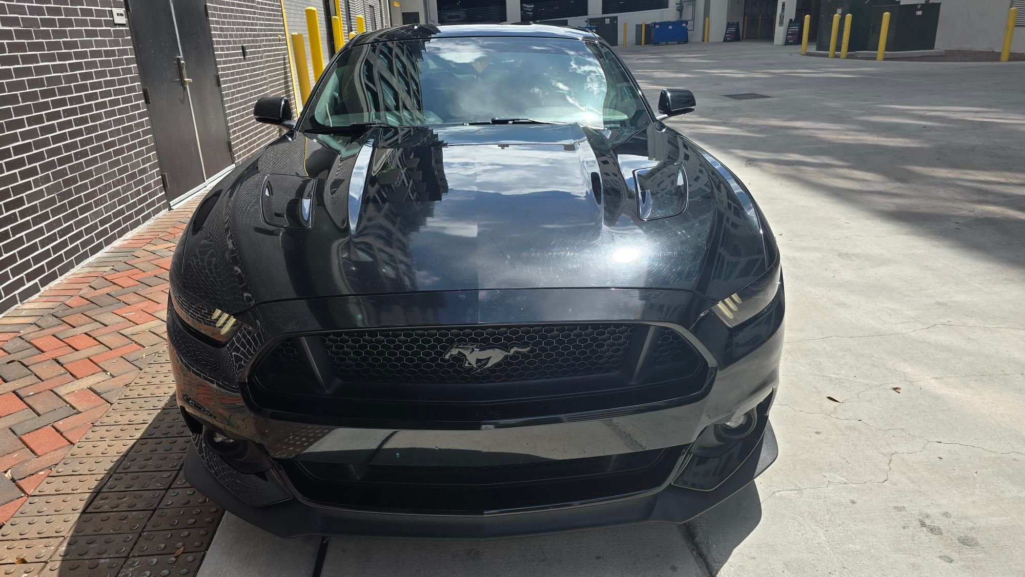Used 2015 Ford Mustang GT Premium w/ GT Performance Package RWD image 6