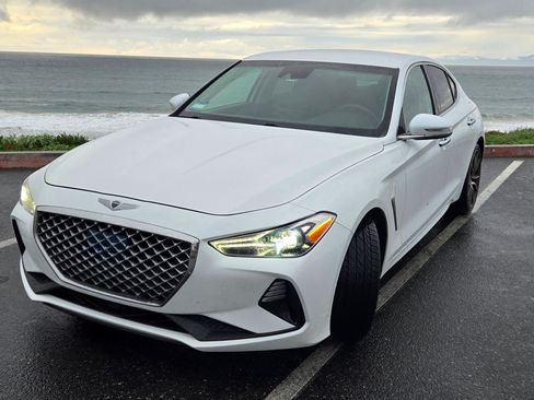 Used 2021 Genesis G70 2.0T Sport image 4