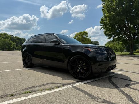 Used 2019 Land Rover Range Rover Velar S AWD/4WD image 17