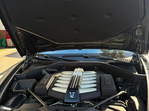 Used 2015 Rolls-Royce Ghost RWD image 11