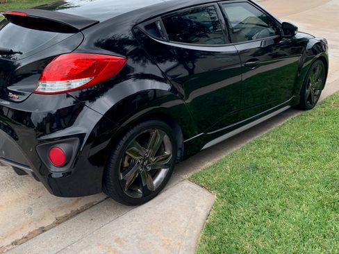 Used 2015 Hyundai Veloster Turbo w/ Option Group 04 image 4