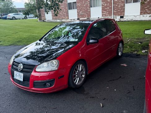 Used 2008 Volkswagen GTI 2.0T 2-Door image 8