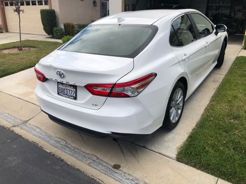 Used 2018 Toyota Camry LE w/ Audio Package image 6