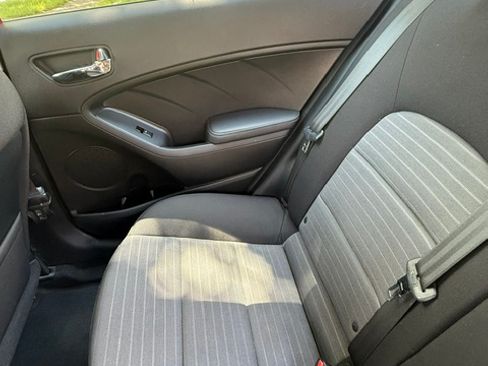 Used 2014 Kia Forte EX image 12