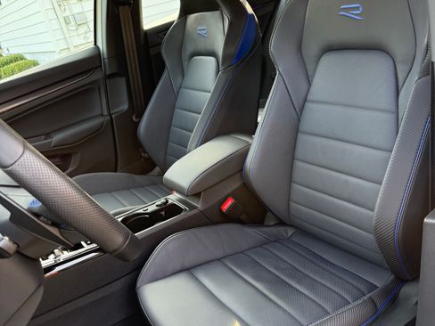 Used 2023 Volkswagen Golf 20th Anniversary Edition image 6