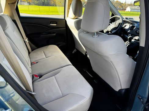 Used 2015 Honda CR-V LX image 17
