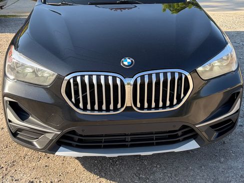 Used 2020 BMW X1 xDrive28i w/ Convenience Package AWD/4WD image 2