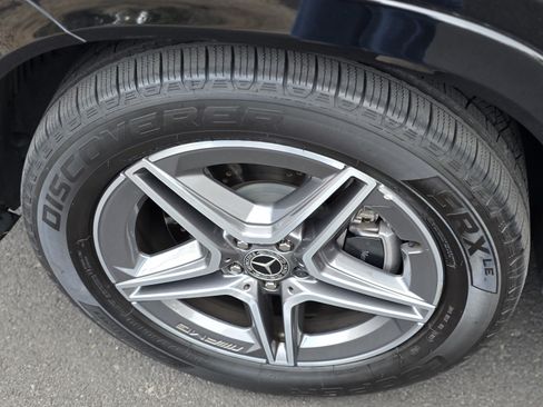 Used 2025 Mercedes-Benz GLE 580 4MATIC image 13