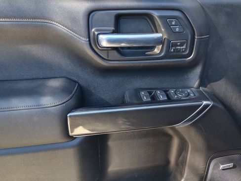 Used 2019 GMC Sierra 1500 AT4 image 16