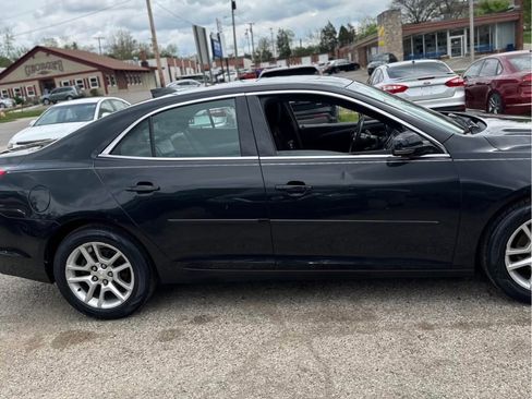Used 2015 Chevrolet Malibu LT w/ Power Convenience Package FWD image 10