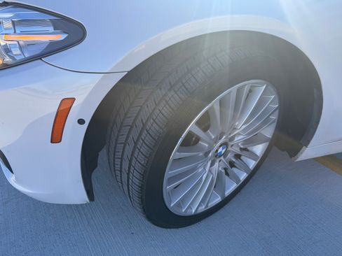 Used 2015 BMW 550i xDrive Sedan image 17